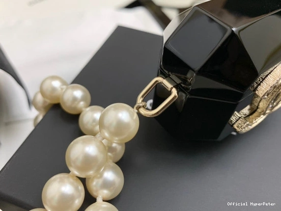 HyperPeter PRO AIRPODS NECKLACE CASE CHANEL 0717